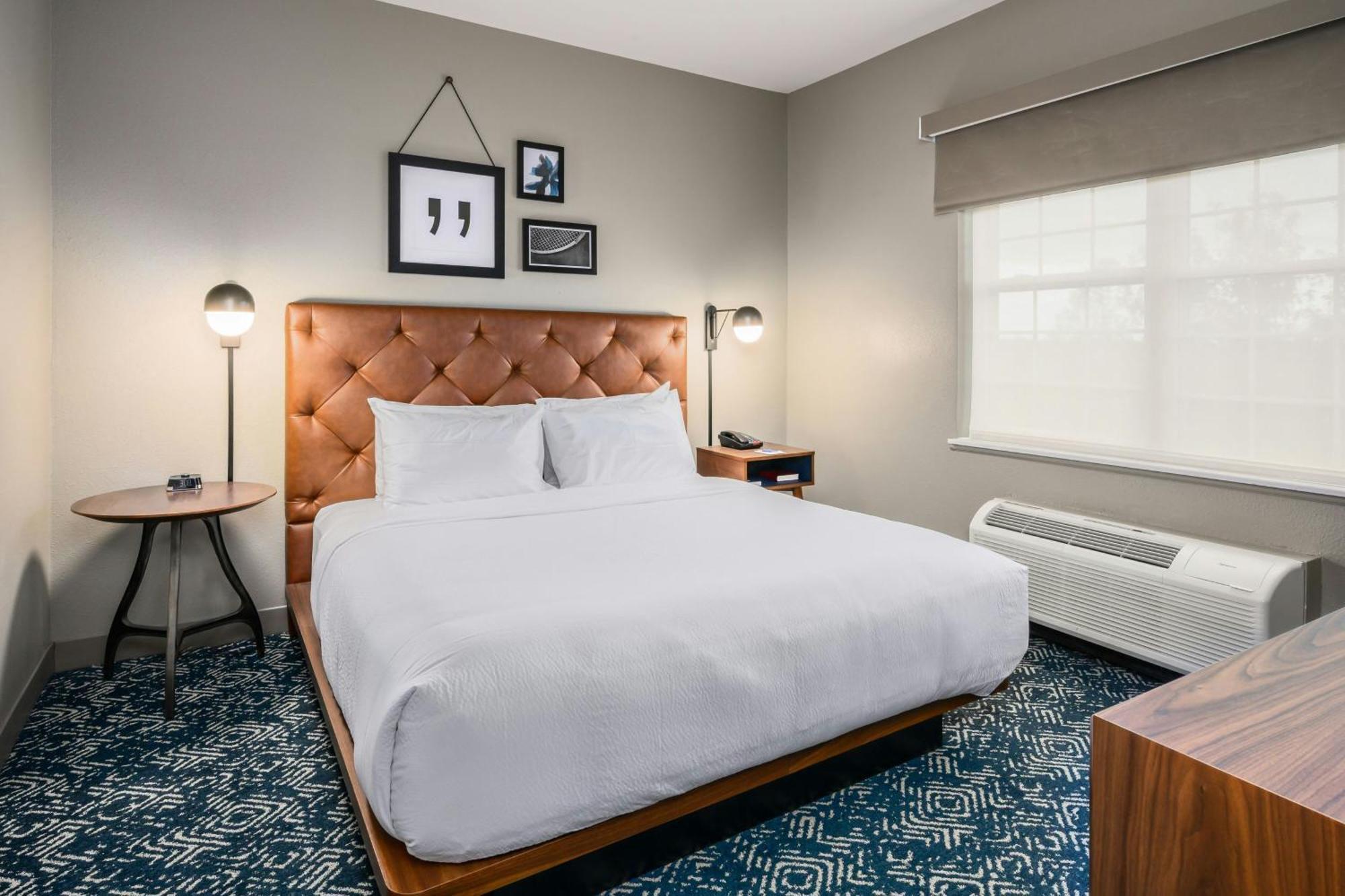 Four Points By Sheraton Manchester Airport 3*