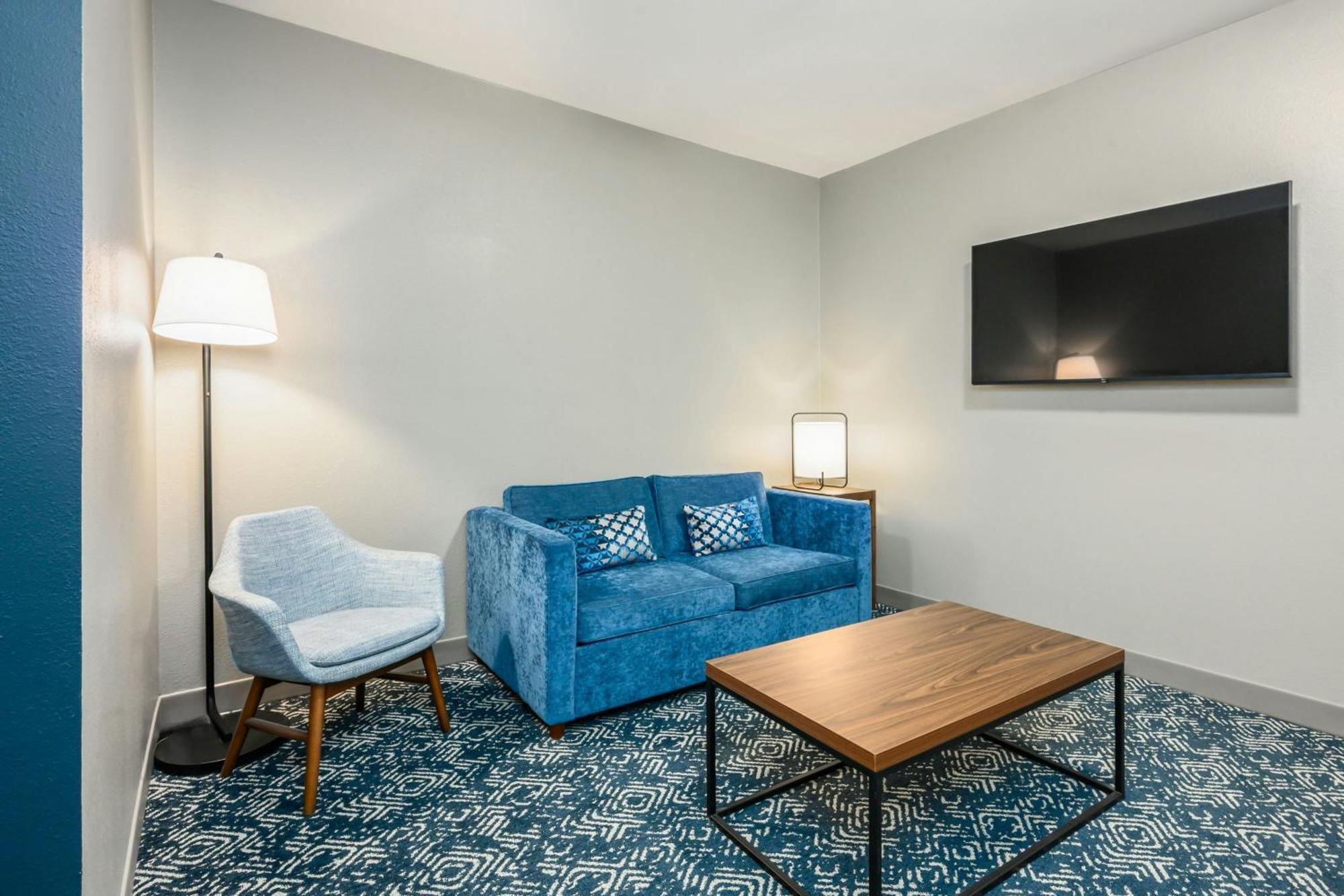 Four Points By Sheraton Manchester Airport 3*