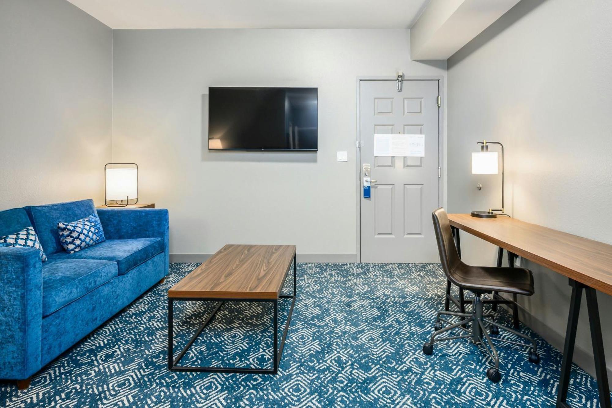 Four Points By Sheraton Manchester Airport 3* Bedford