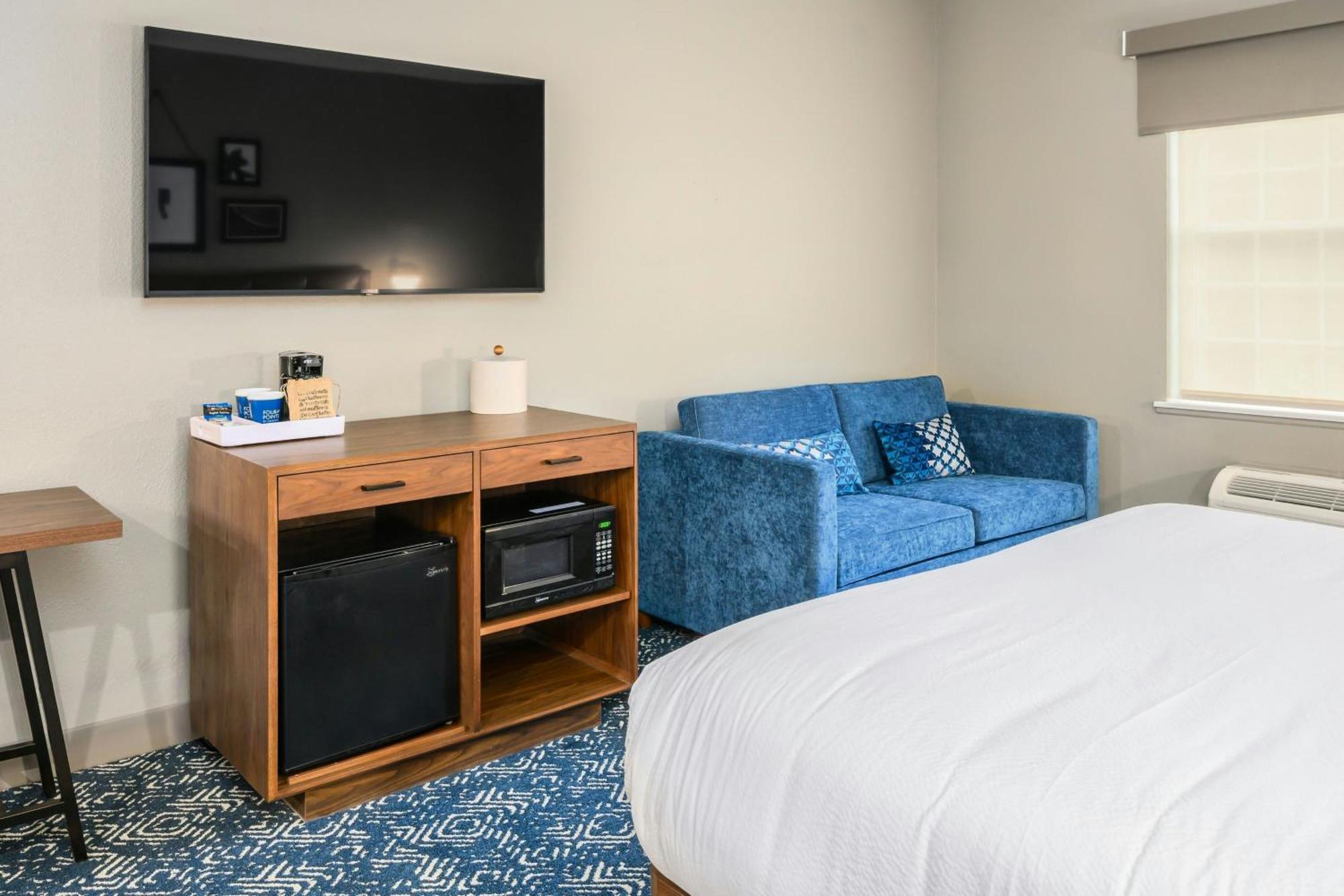 Four Points By Sheraton Manchester Airport Hotel 3*