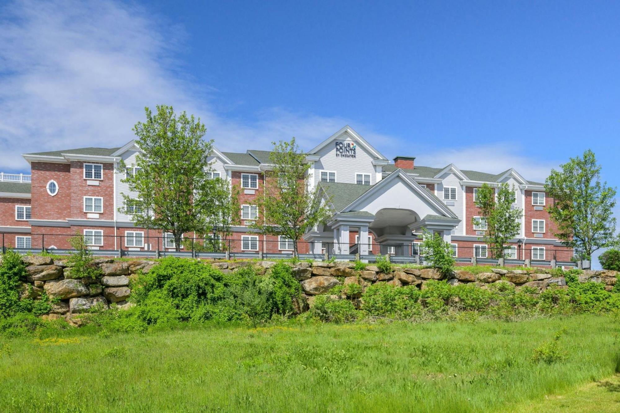 Four Points By Sheraton Manchester Airport 3*
