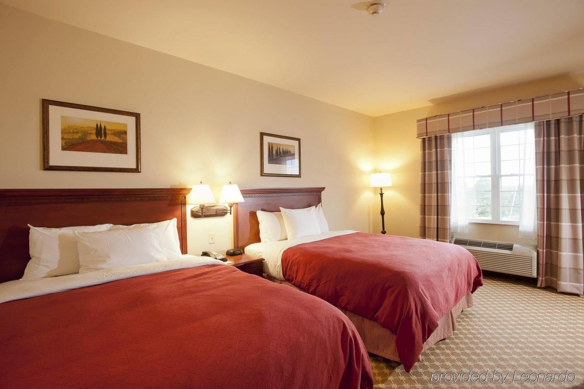 Four Points By Sheraton Manchester Airport Hotel 3*